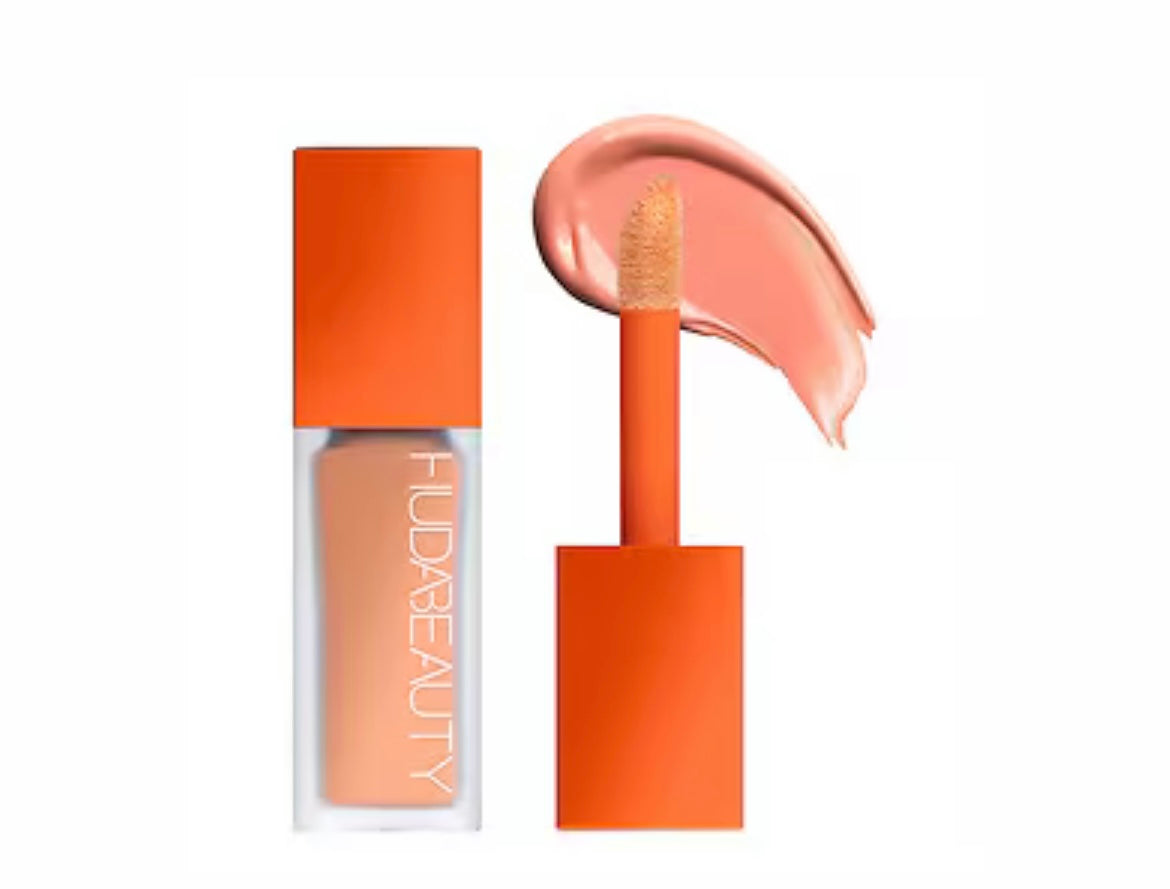 HUDA BEAUTY COLOR CORRECTION