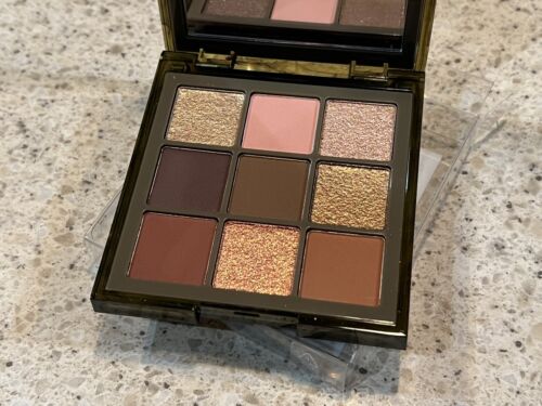 HUDA BEAUTY KHAKI